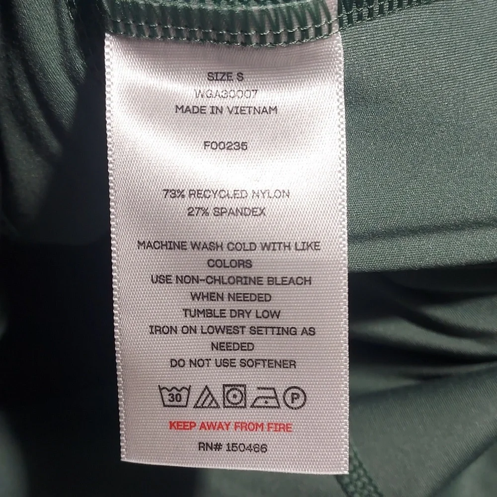 EUC We Wander FlexStretch runners‎ jacket women's size small